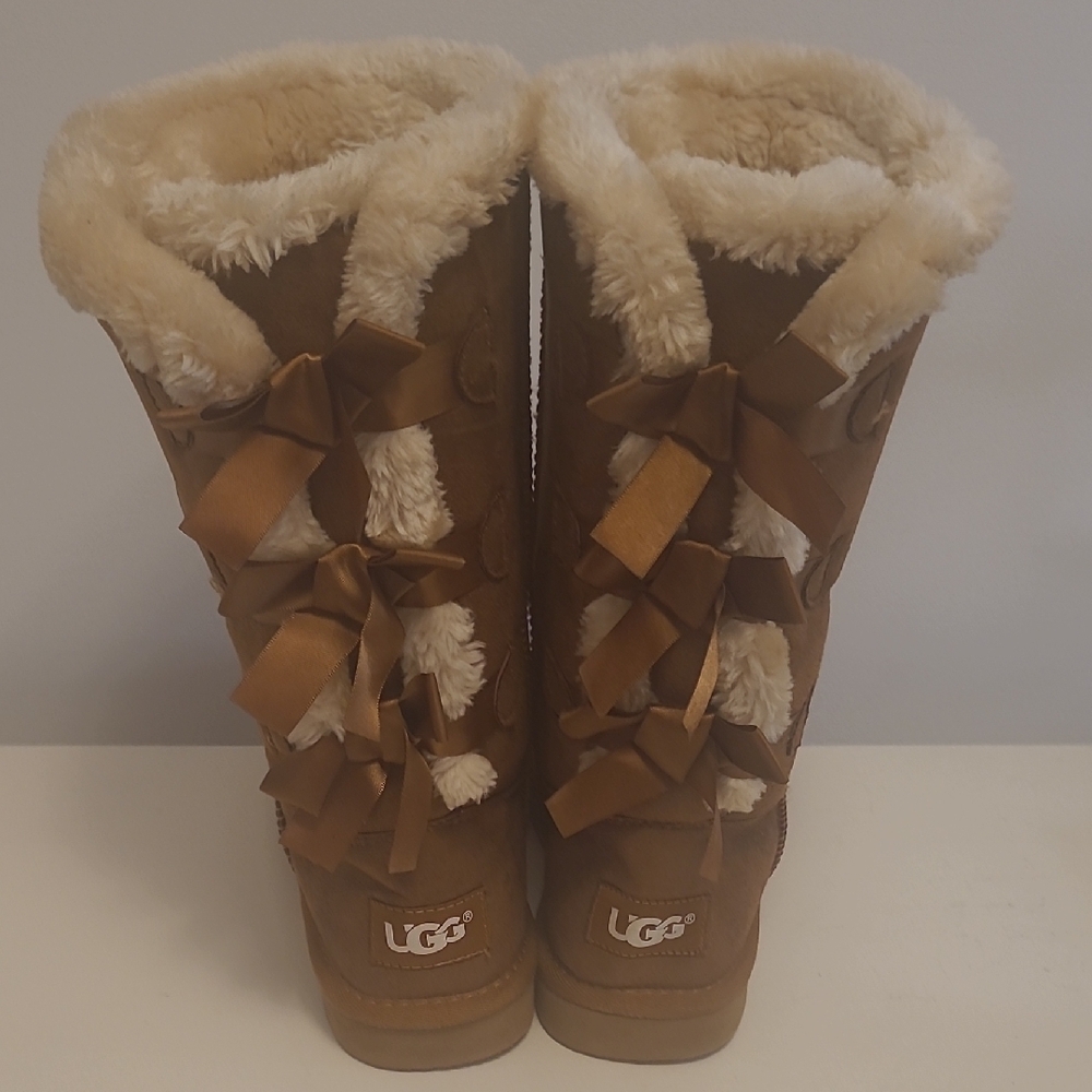 UGG Women's Tan Shearling Boots with Bows - Picture 11 of 16